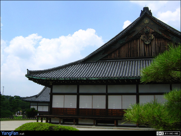 二条城(Nijo-jo Castle)·二の丸御殿の車寄