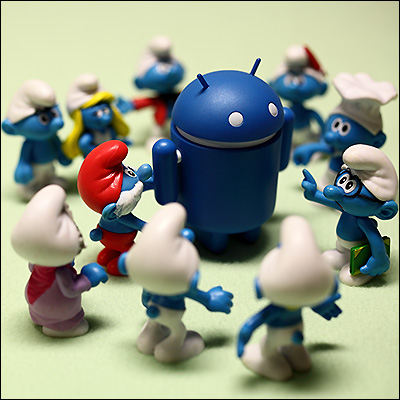 Android Bluebot with The Smurfs